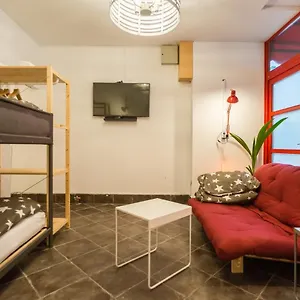 Apartma N'poznam Apartamento