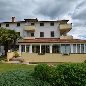 zminj-apartments.in-istria.net/