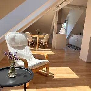 Malina - Free Private Parking Apartman